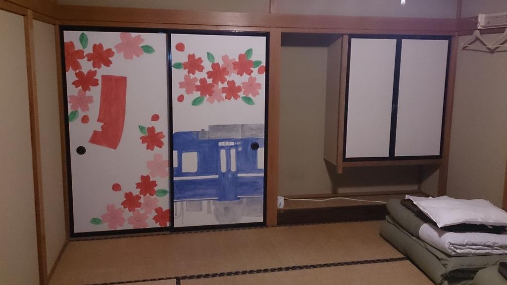 Teishaba Guesthouse&Cafe ฟูจิโยชิดะ ภายนอก รูปภาพ