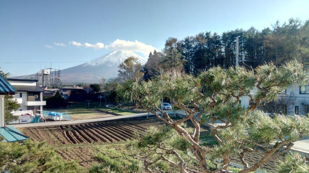 Teishaba Guesthouse&Cafe ฟูจิโยชิดะ ภายนอก รูปภาพ