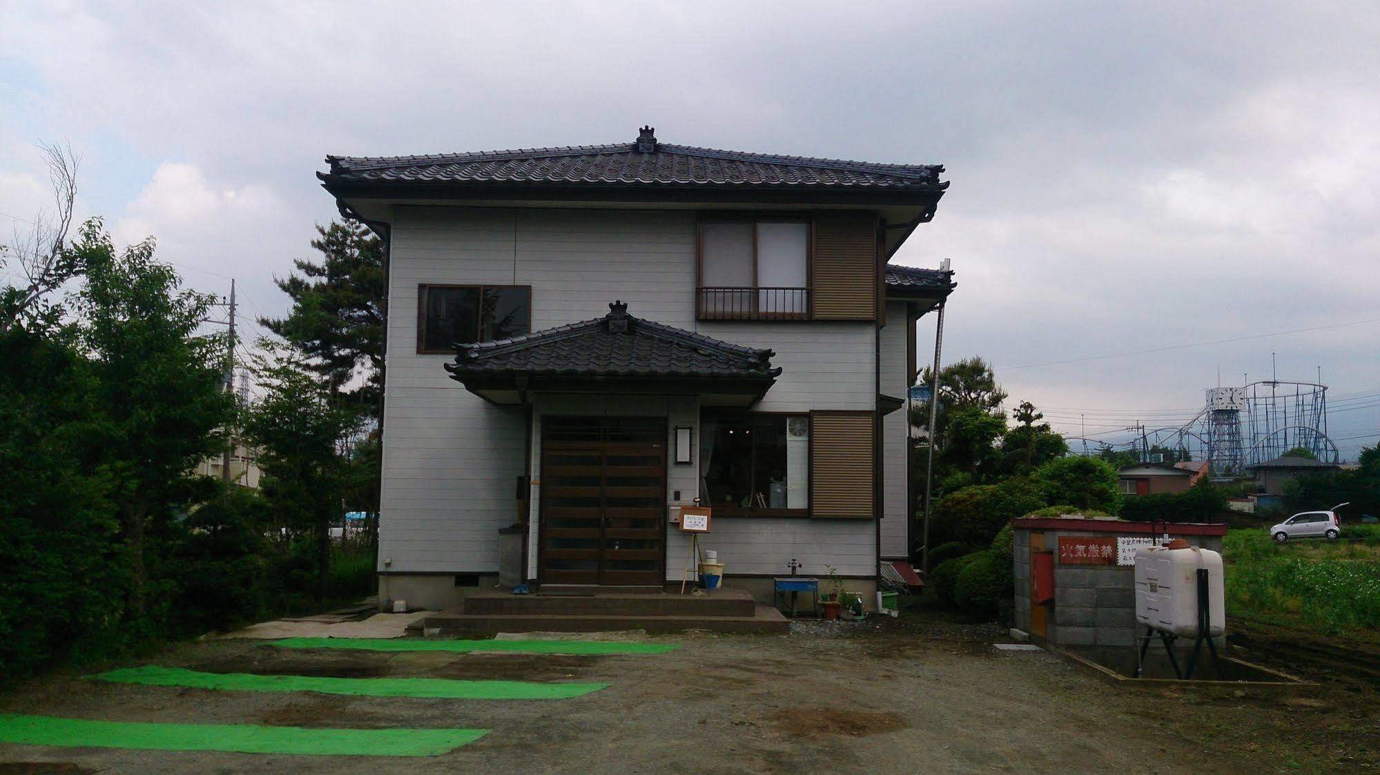 Teishaba Guesthouse&Cafe ฟูจิโยชิดะ ภายนอก รูปภาพ