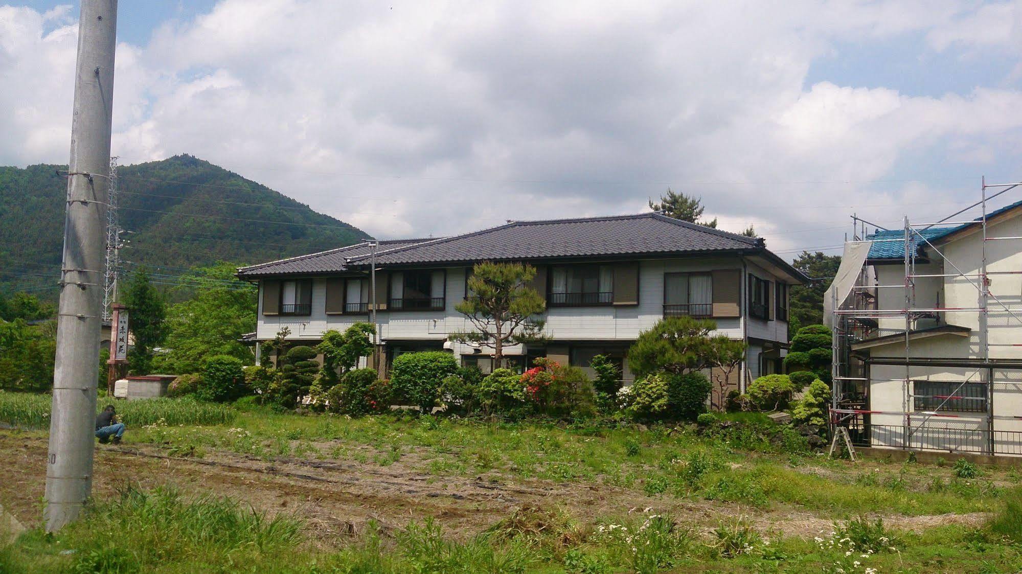 Teishaba Guesthouse&Cafe ฟูจิโยชิดะ ภายนอก รูปภาพ